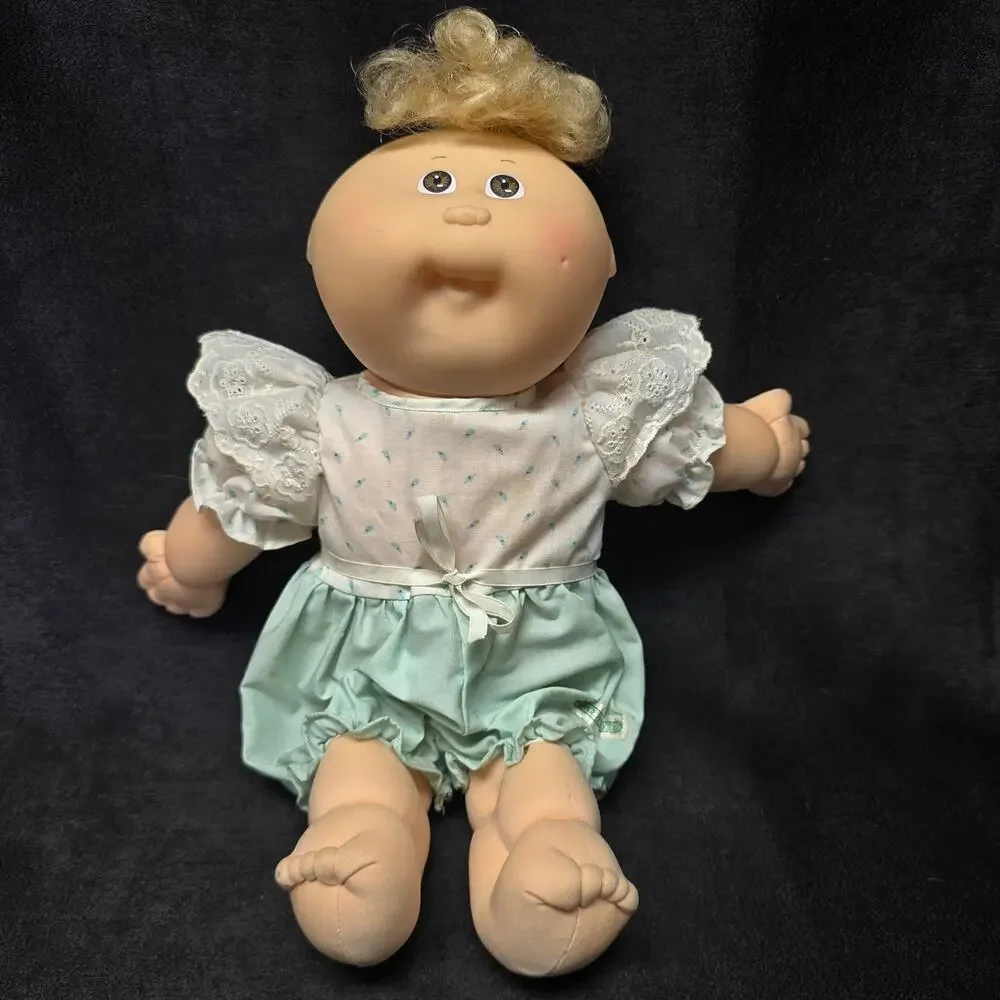 Vintage CPK Cabbage Patch Kids Doll Blonde Hair 1988 Signed & Original Clothes